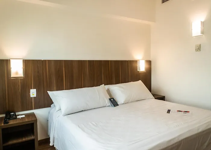 Firenze Business Hotel - Grande Florianópolis